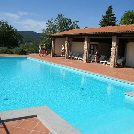 Warm Holiday Home In Foiano Della Chiana Tuscany With A Lake Дом отдыха Суверето