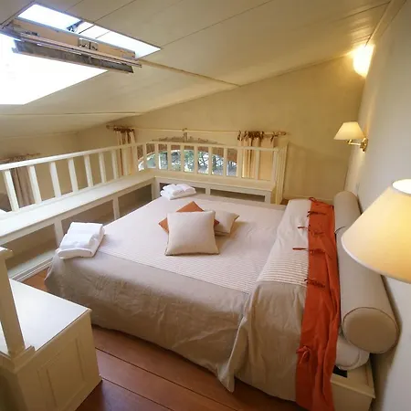 Warm Holiday Home In Foiano Della Chiana Tuscany With A Lake Дом отдыха *